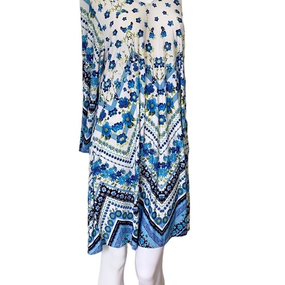 Honey Me Curvy Blue Floral Chevron Boho Long Sleeve A-Line Dress XL - Picture 10 of 12
